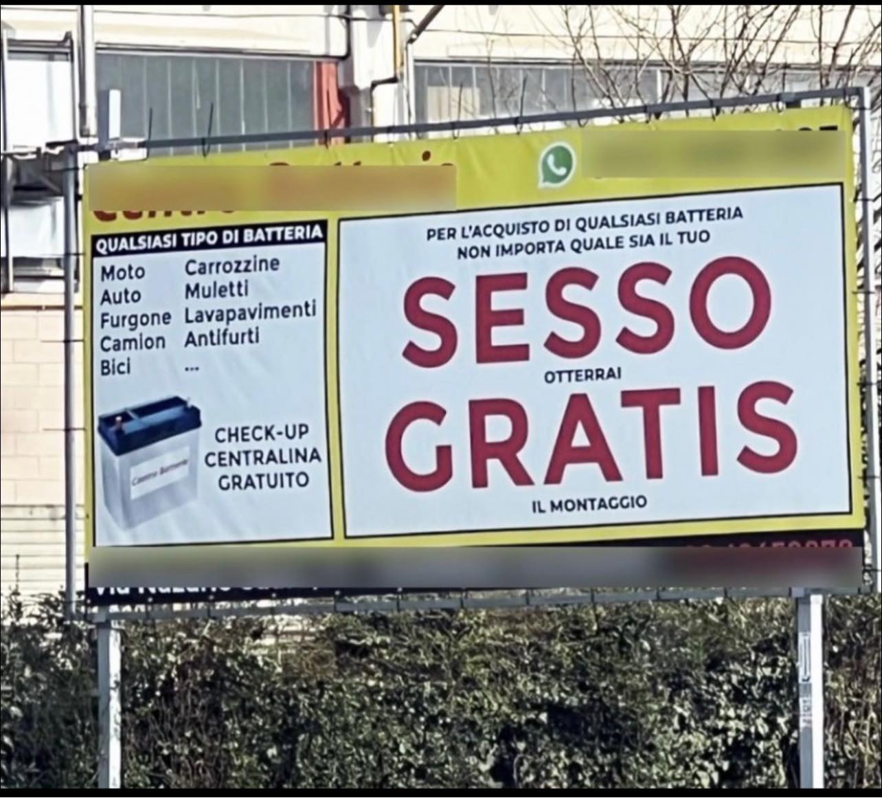 Un cartellone di cattivo gusto